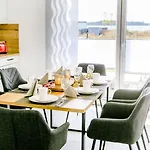 Apartmenthaus Windland * Pouch