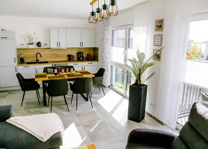 Apartmenthaus Windland * Pouch